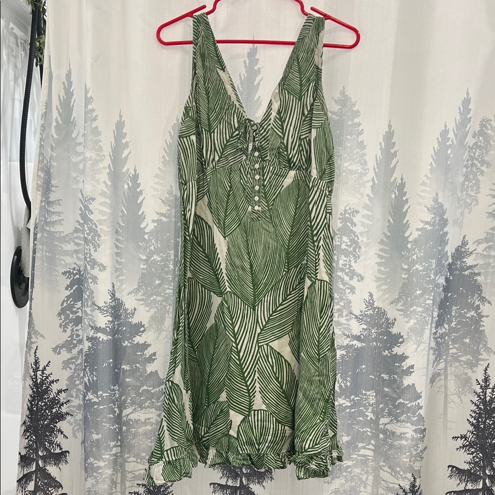 Raviya Green Leaf Print Dress